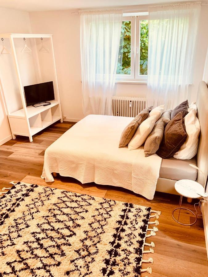 Gaestehaus Zur Uni Klinik Exklusives Apartment Mit Kueche Und Badezimmer Хомбург Екстериор снимка